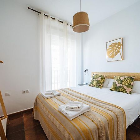 Homeyseville-Lovely Duplex At Santa Cruz 10 Pax, Parking Optional Luaran gambar