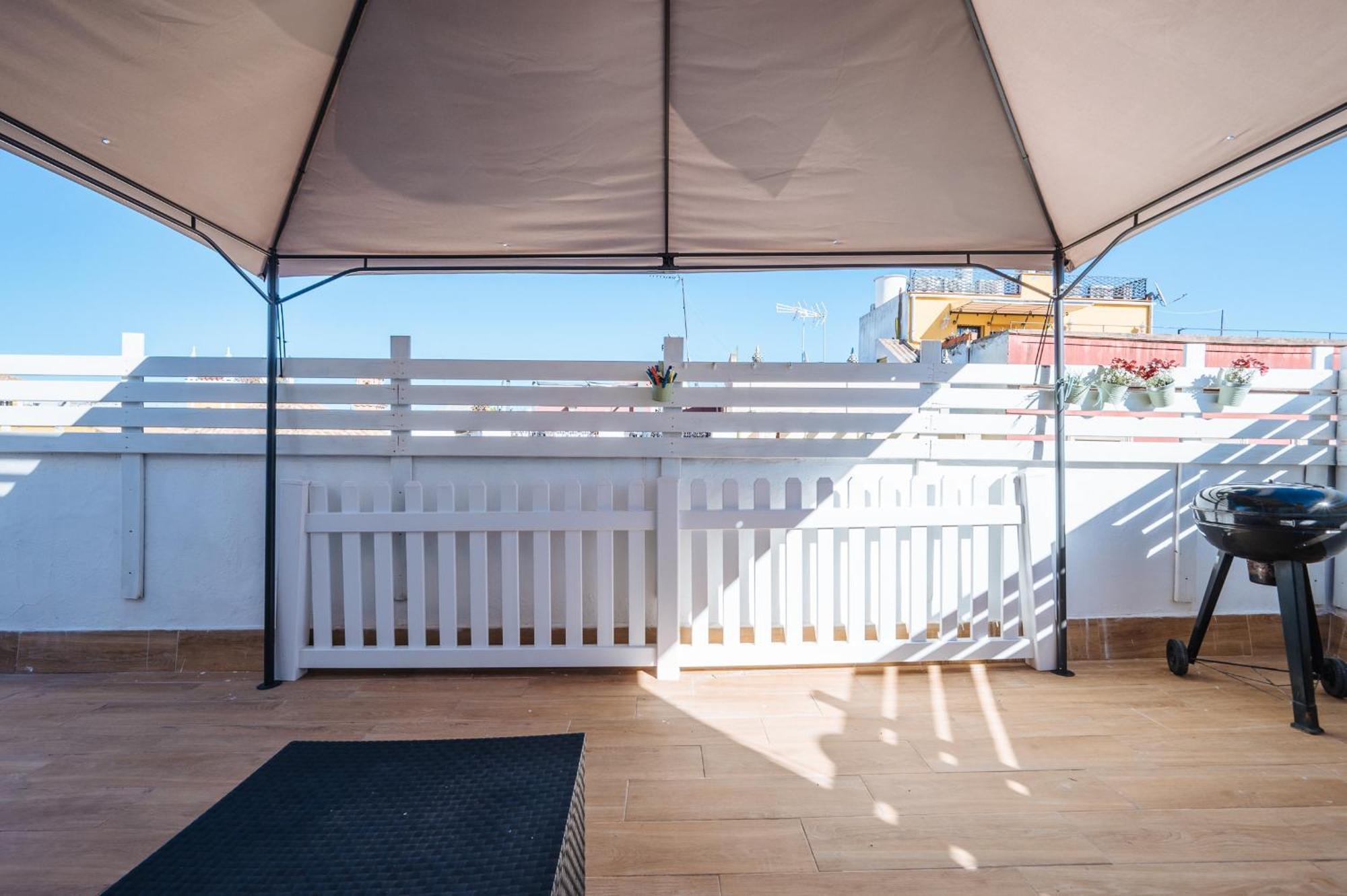 Homeyseville-Lovely Duplex At Santa Cruz 10 Pax, Parking Optional Luaran gambar