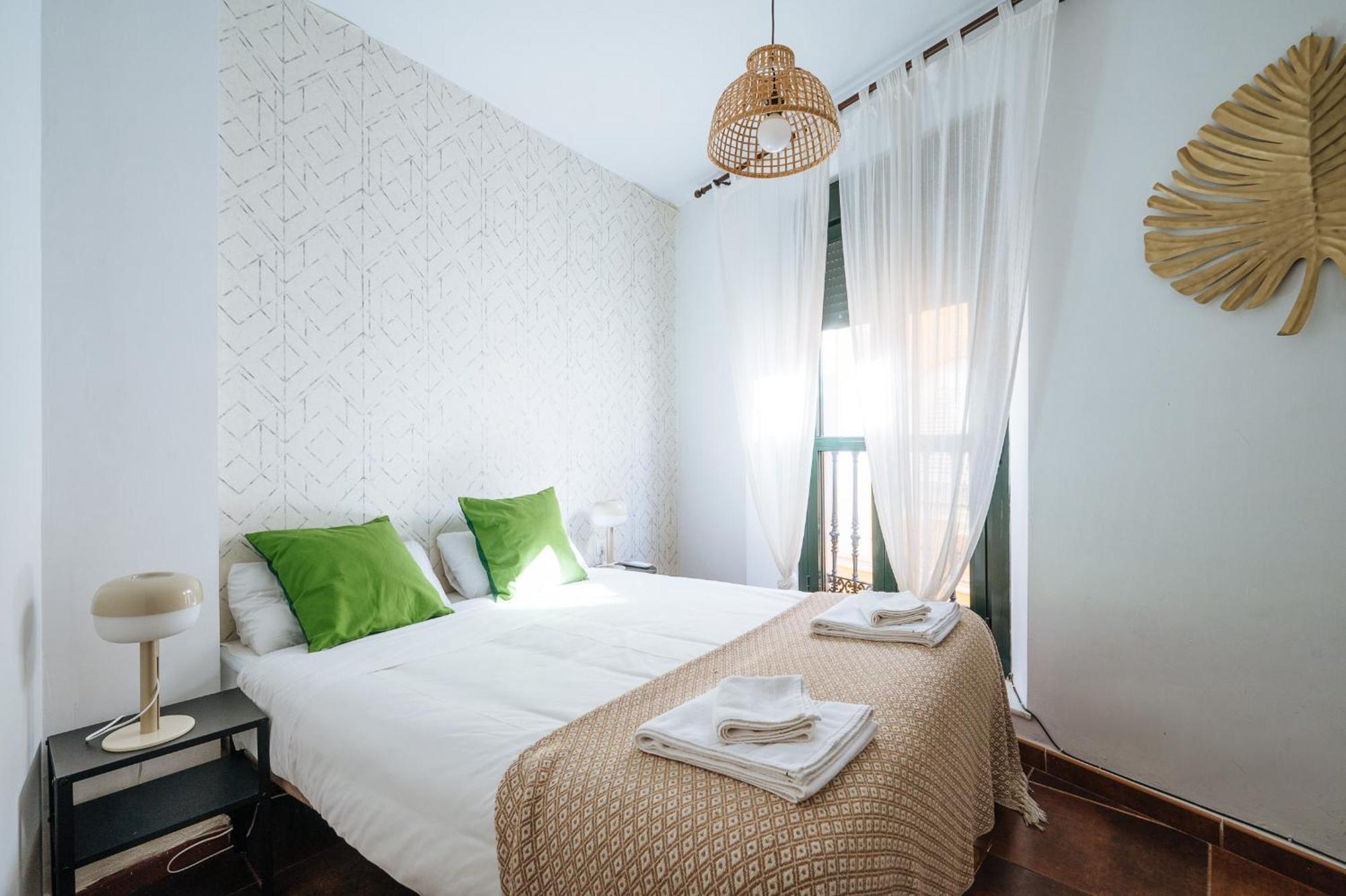 Homeyseville-Lovely Duplex At Santa Cruz 10 Pax, Parking Optional Luaran gambar