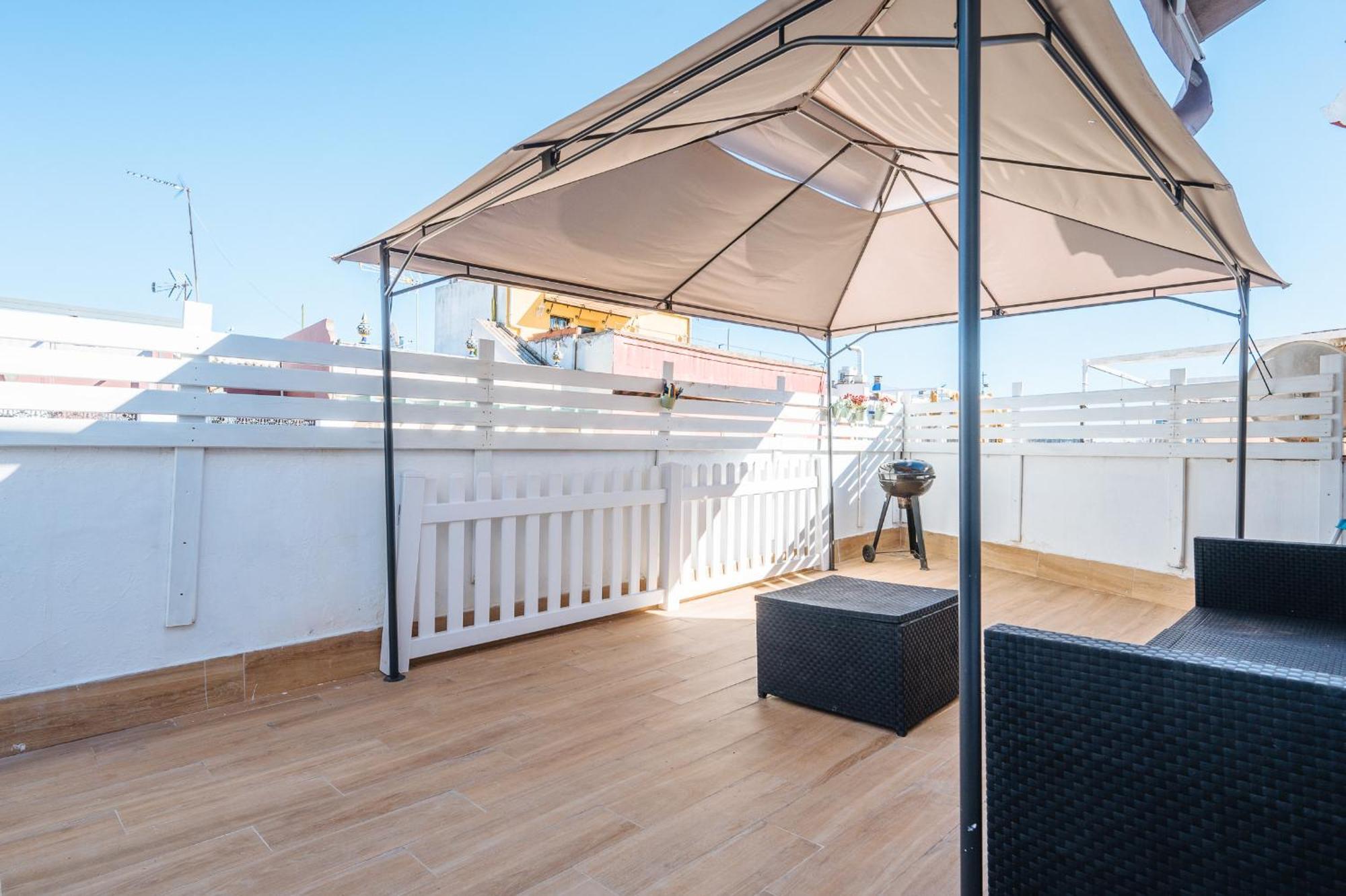 Homeyseville-Lovely Duplex At Santa Cruz 10 Pax, Parking Optional Luaran gambar